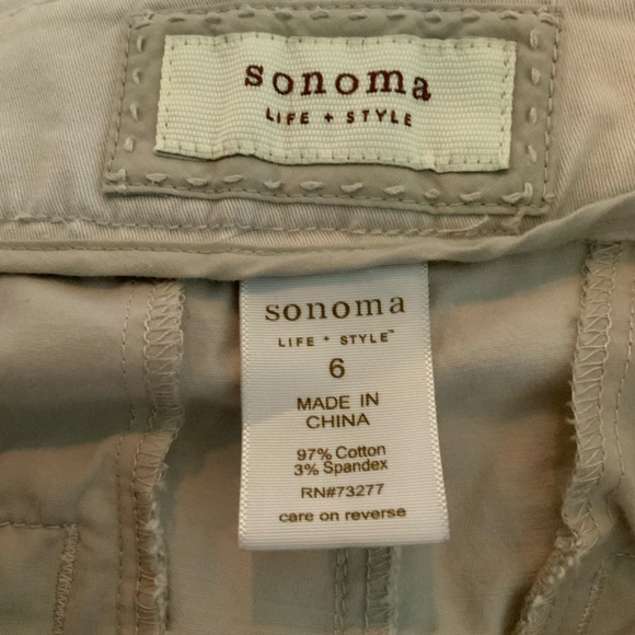 Sonoma Life Style Capris Beige Stretch High Waisted Side and Back Pockets Size 6 - Picture 7 of 9